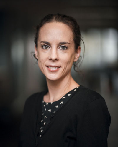 Ms Nicole Van De Gard